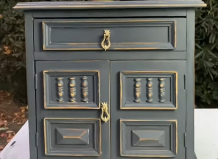 pintar muebles de madera